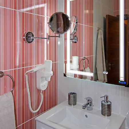 Premium Aristo Apartment *